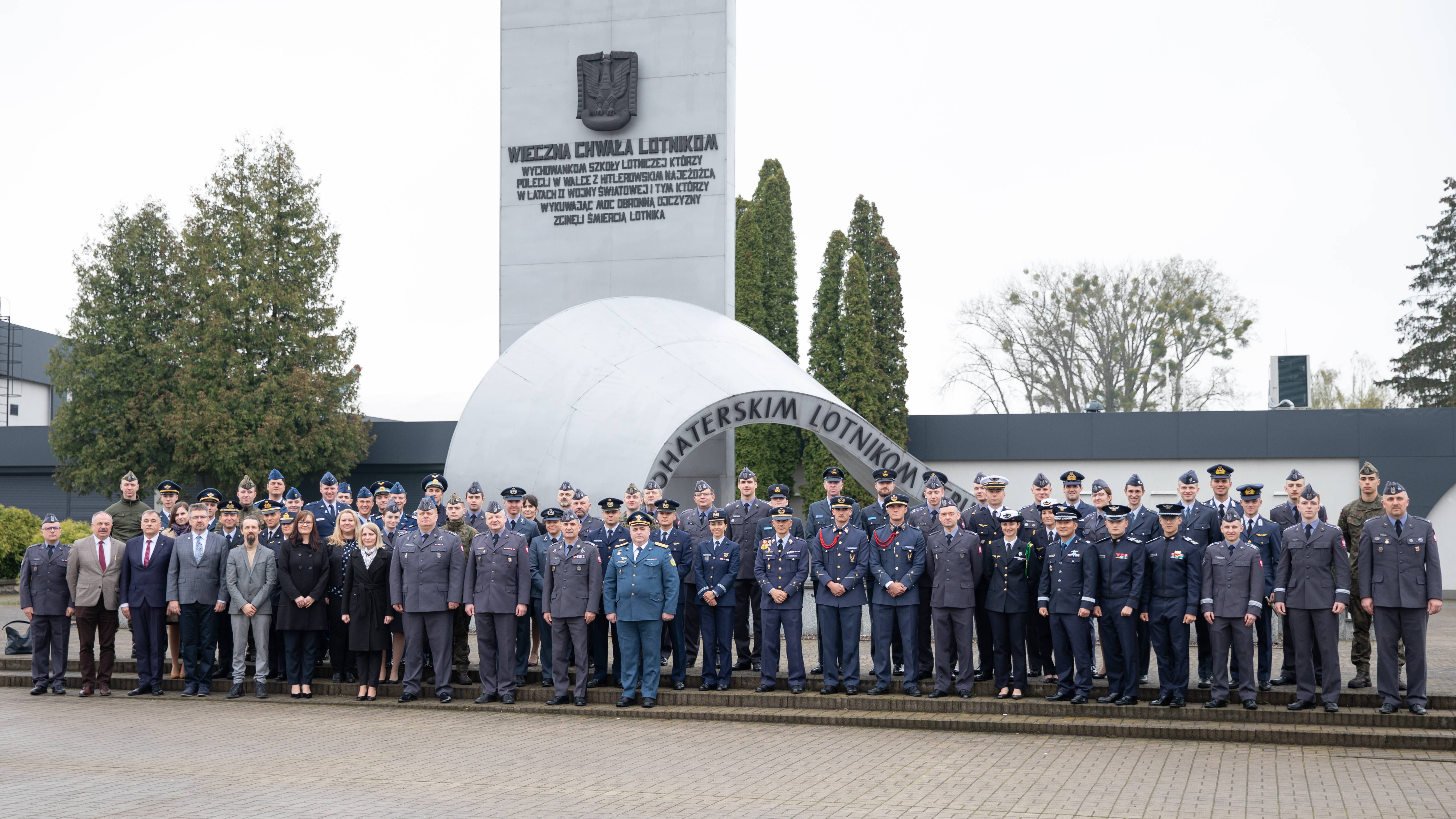 International Air Force Cadets' Week - Polónia