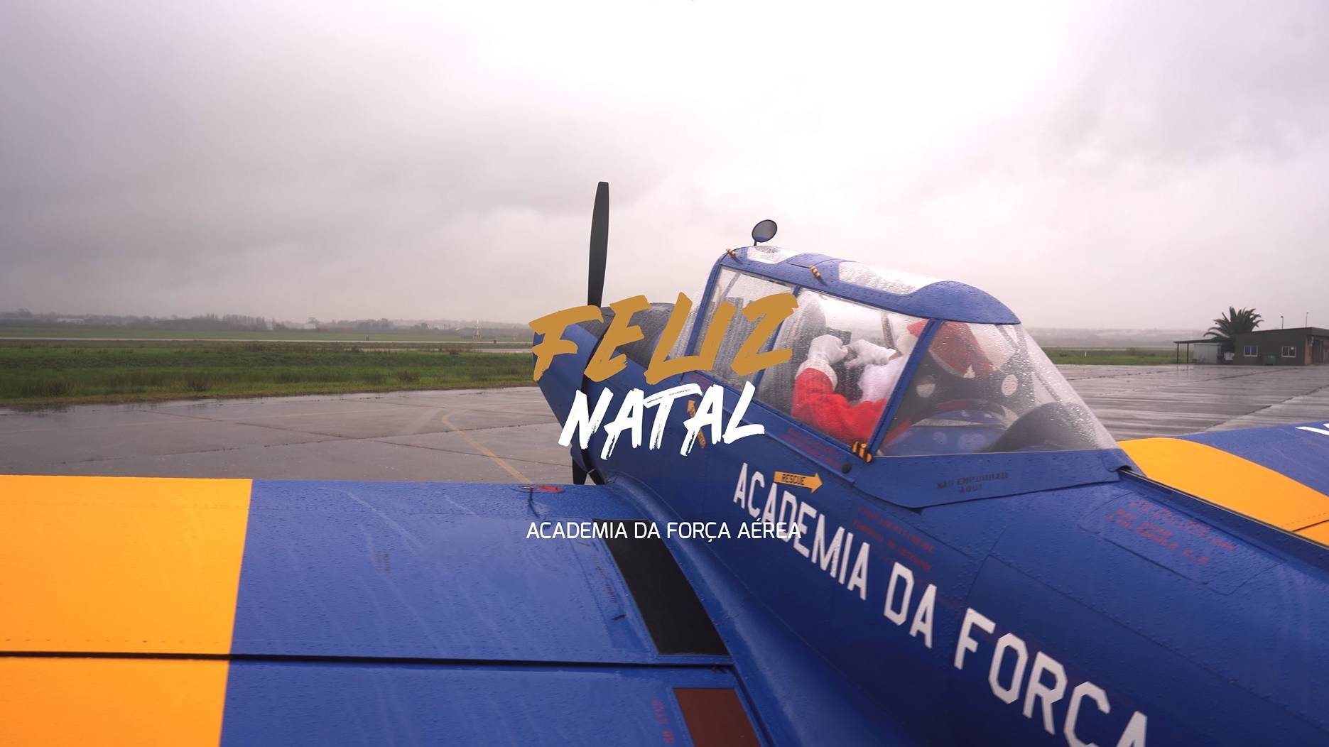 A Academia da Força Aérea deseja um Feliz Natal e um Próspero Ano Novo A Academia da Força Aérea deseja um Feliz Natal e um Próspero Ano Novo