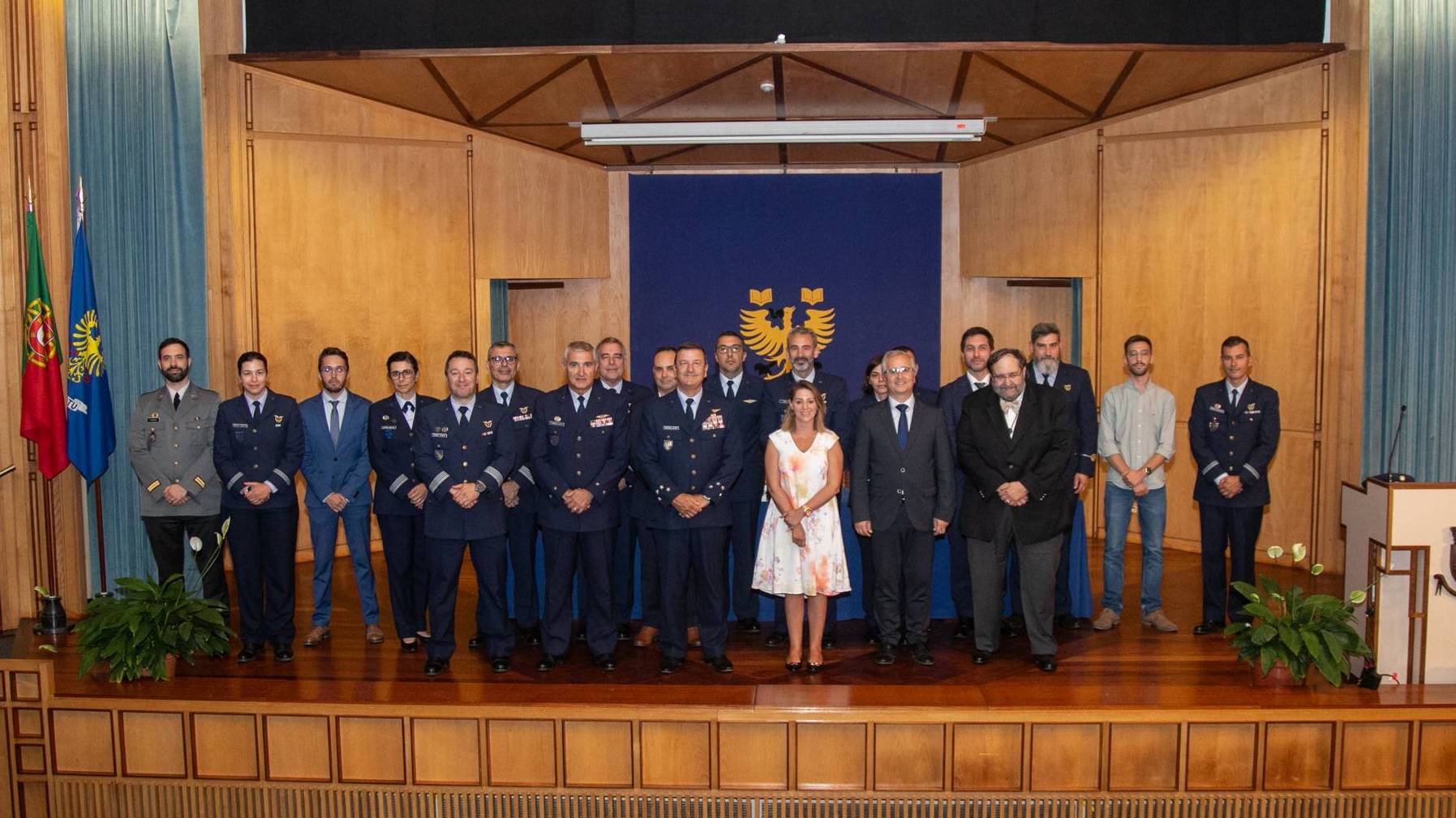 Força Aérea cria Pós-Graduação em “O Espaço na Defesa e Segurança Nacional” Força Aérea cria Pós-Graduação em “O Espaço na Defesa e Segurança Nacional”