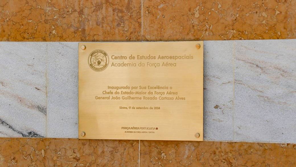 Cerimónia de Inauguração do Centro de Estudos Aeroespaciais Cerimónia de Inauguração do Centro de Estudos Aeroespaciais