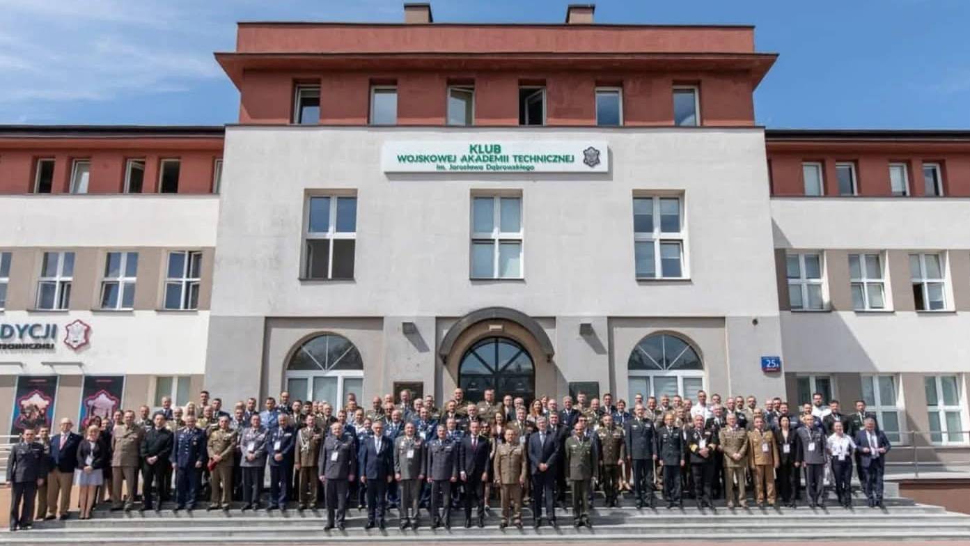 Academia da Força Aérea marca presença no EUMACS e EUAFA-CC, fóruns estratégicos europeus sobre educação militar Academia da Força Aérea marca presença no EUMACS e EUAFA-CC, fóruns estratégicos europeus sobre educação militar