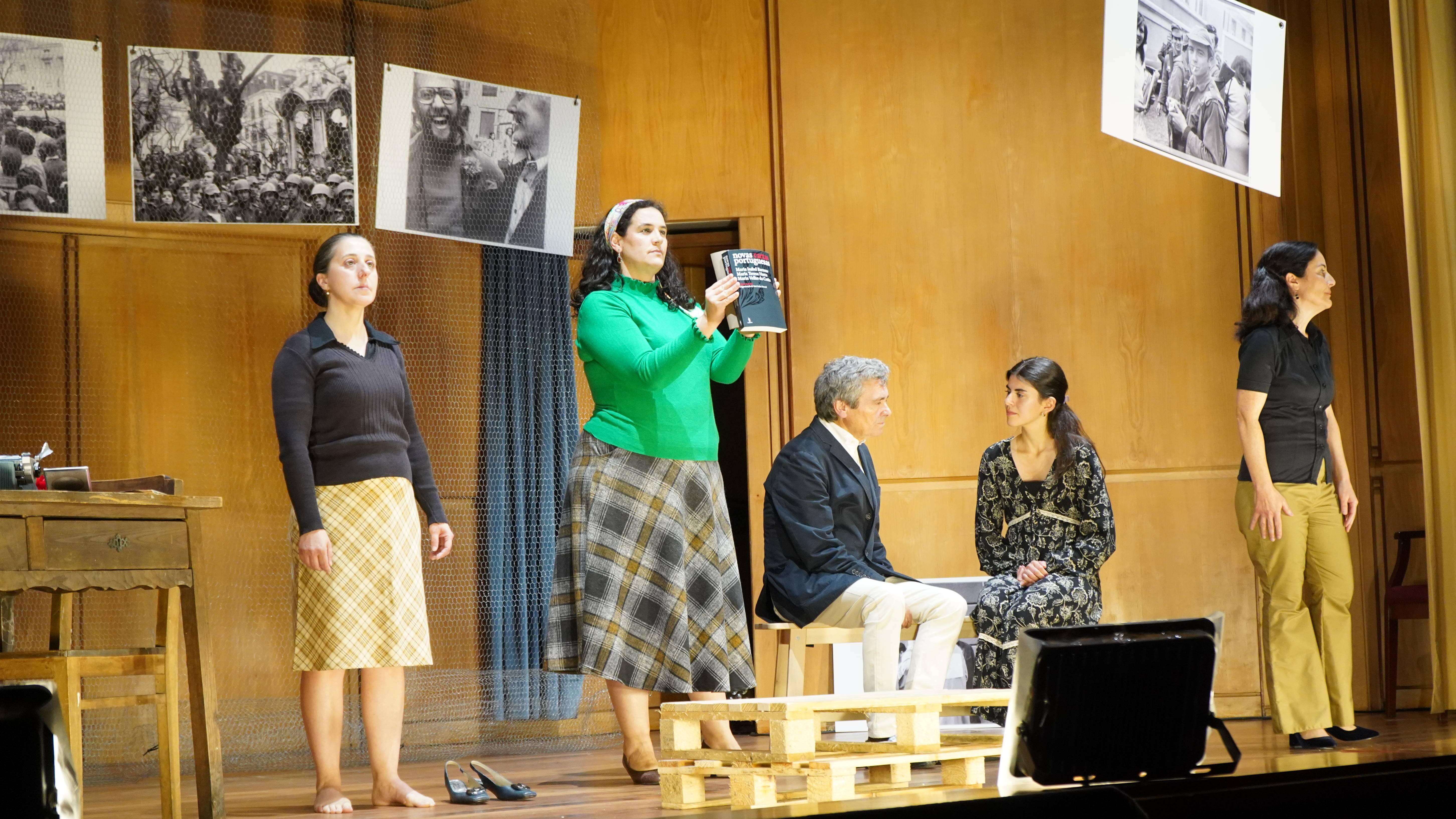 Teatro na Academia da For�a A�rea